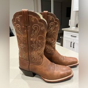 Ariat Womens boots